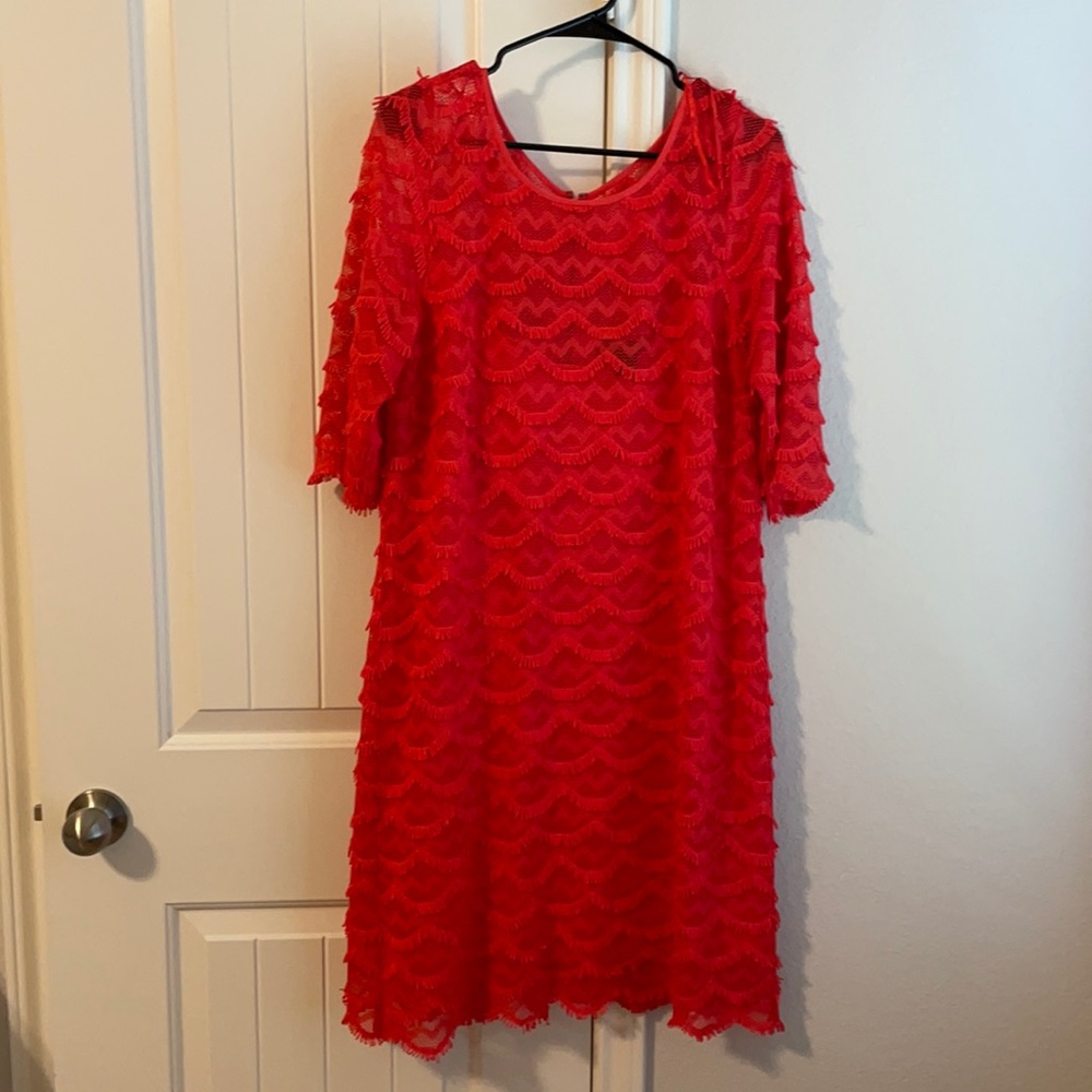 Jessica Howard coral scalloped lace dress